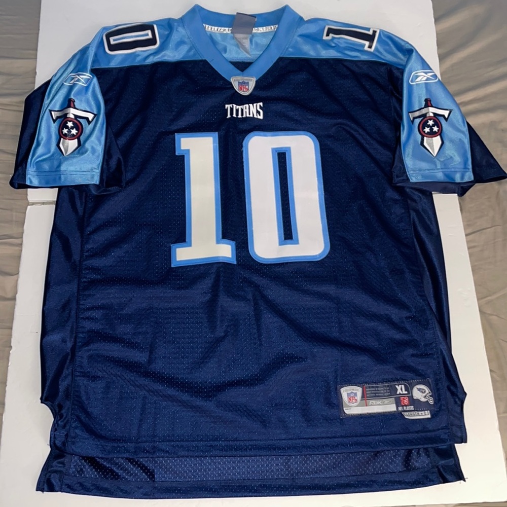 Reebok size XL Tennessee titans “ Young” jersey NFL
